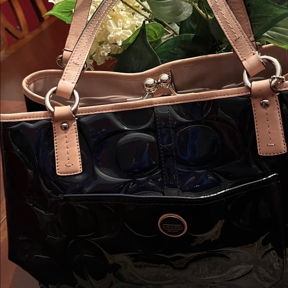 Coach Navy and Tan Shoulder Bag - Picture 4 of 11